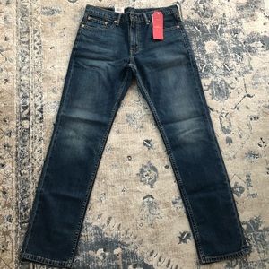 Brand New Levi’s Slim Fit Jeans size 32 x 32